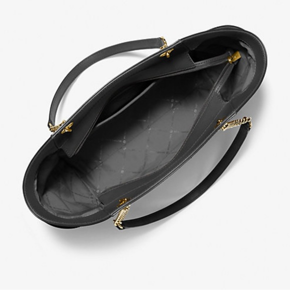 Michael Kors Jet Set Travel Bag - Picture 8 of 8